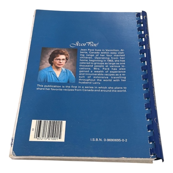 Company’s Coming 150 Delicious Squares Jean Pare Cookbook Spiral Desert Recipe B - Picture 8 of 9